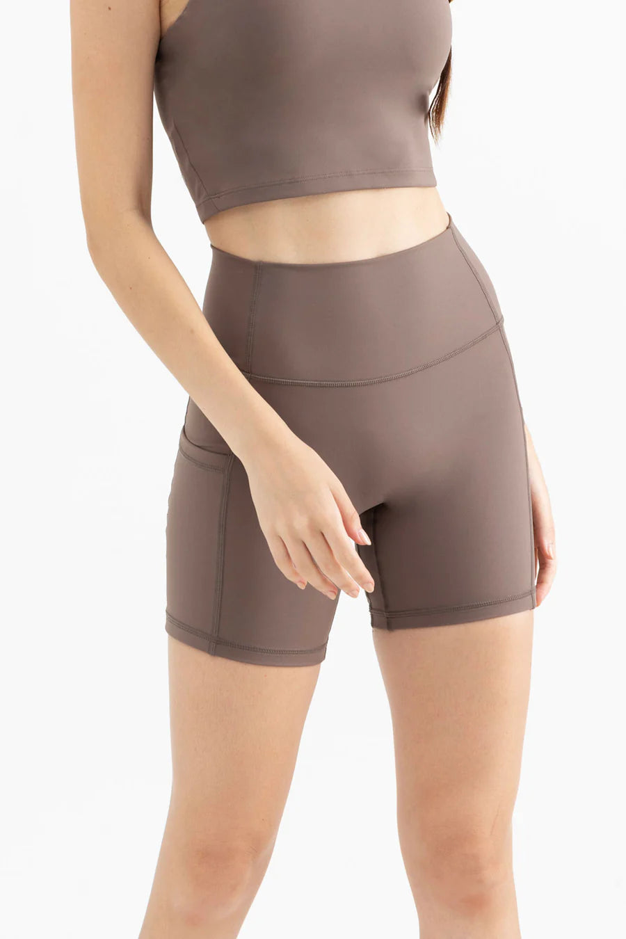 The Versatility of Biker Shorts: How to Style Them for Any Occasion