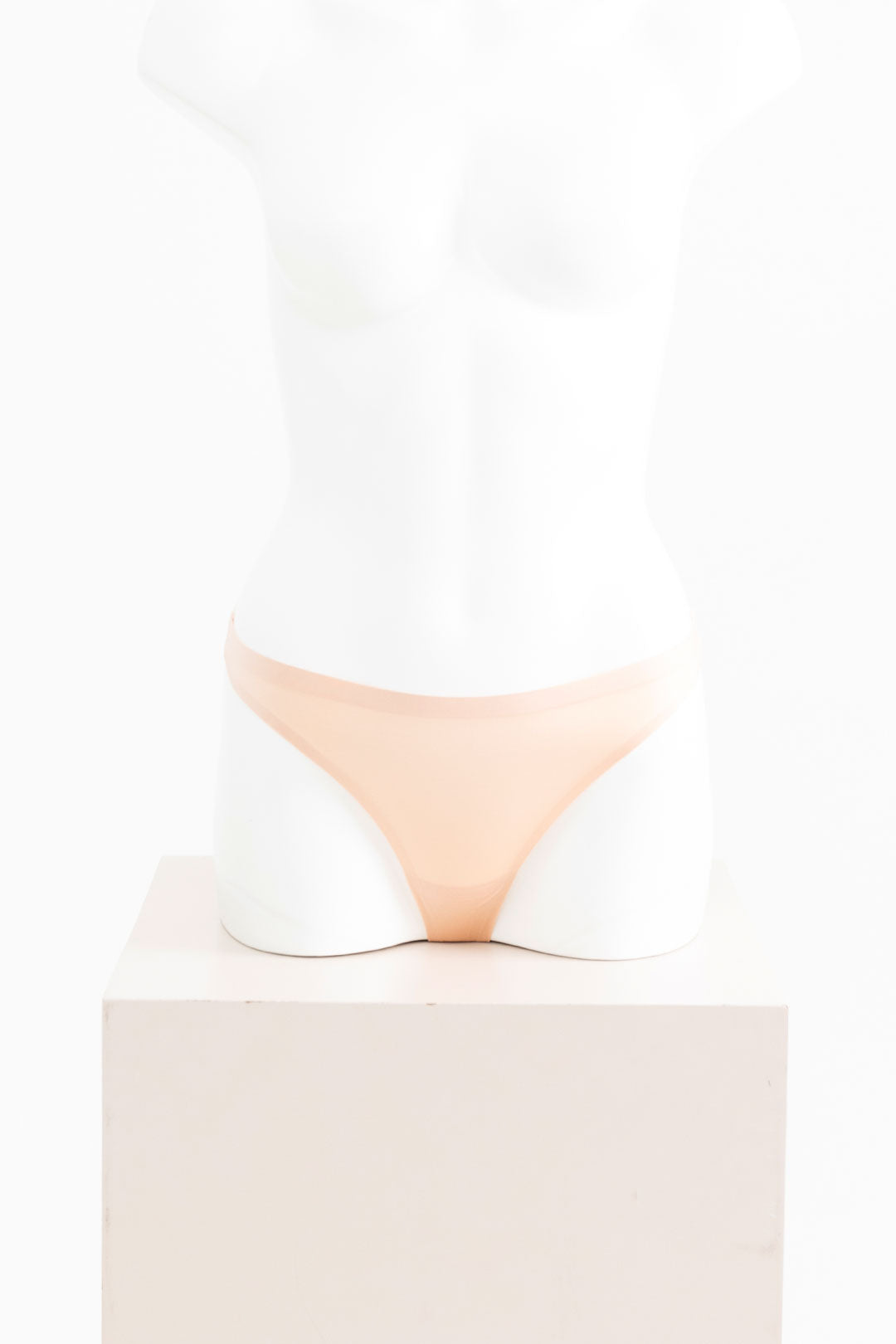 Seamless Thong