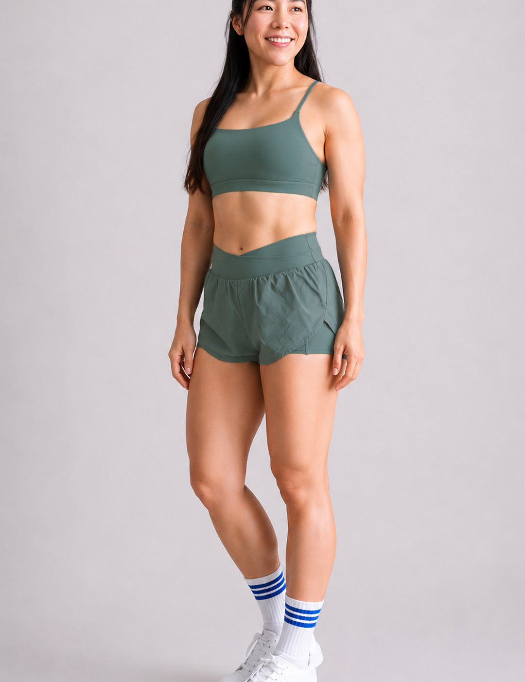 dream_sports_bra_dirty_matcha_3.jpg