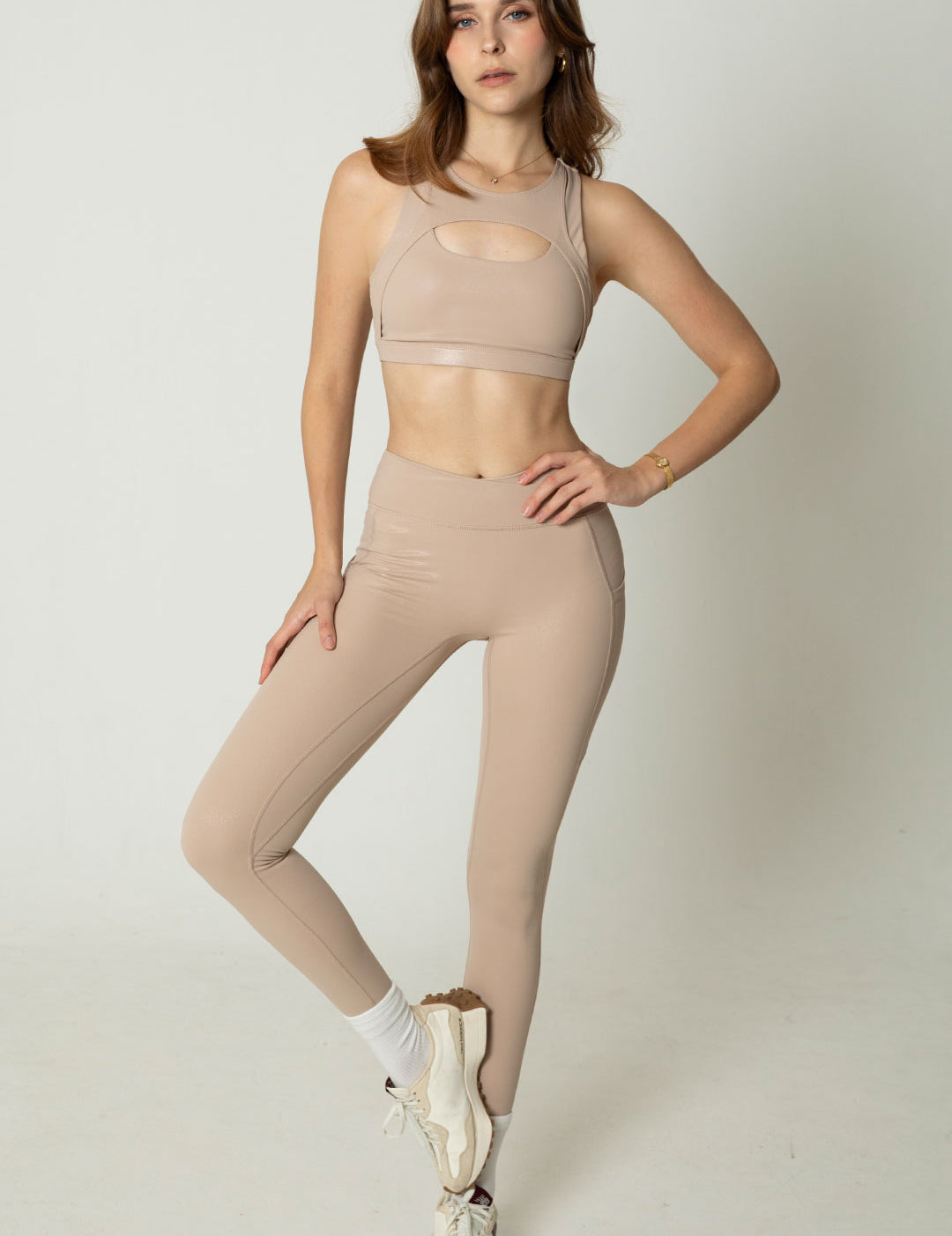 eclipse-sports-bra-almond-4.jpg