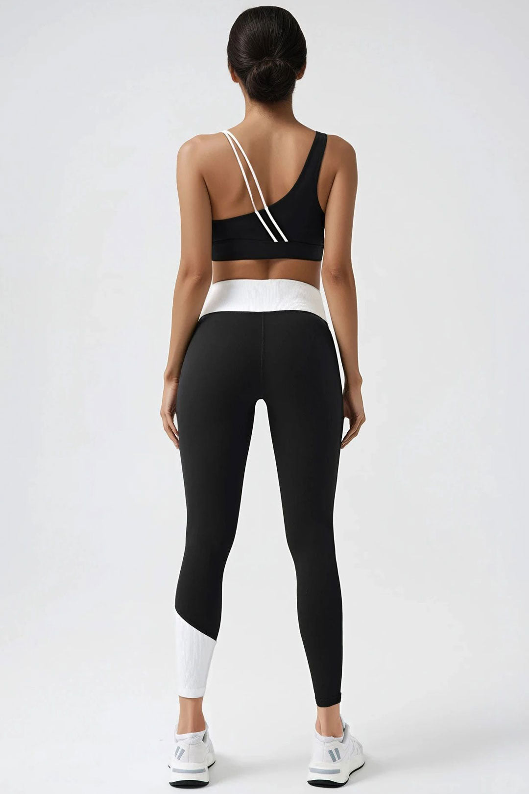 Kate Sports Bra PREORDER