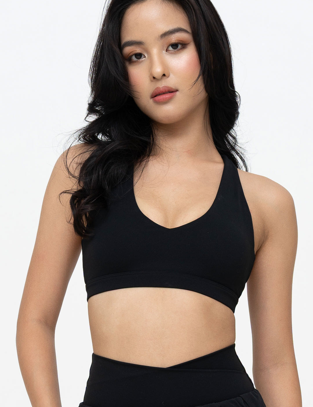 skip-sports-bra-black-1.jpg